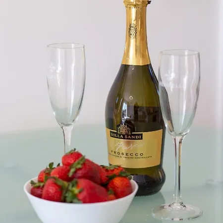 Daire Luxury Honeymoon