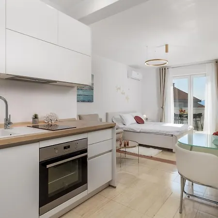 Luxury Honeymoon Apartment