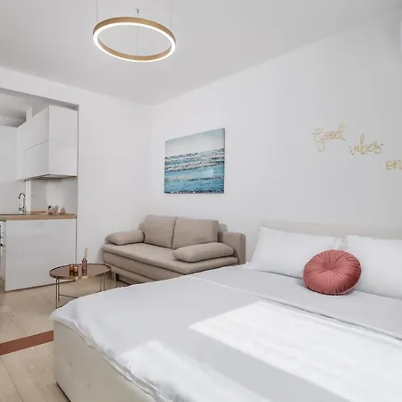 Luxury Honeymoon Apartment Selce